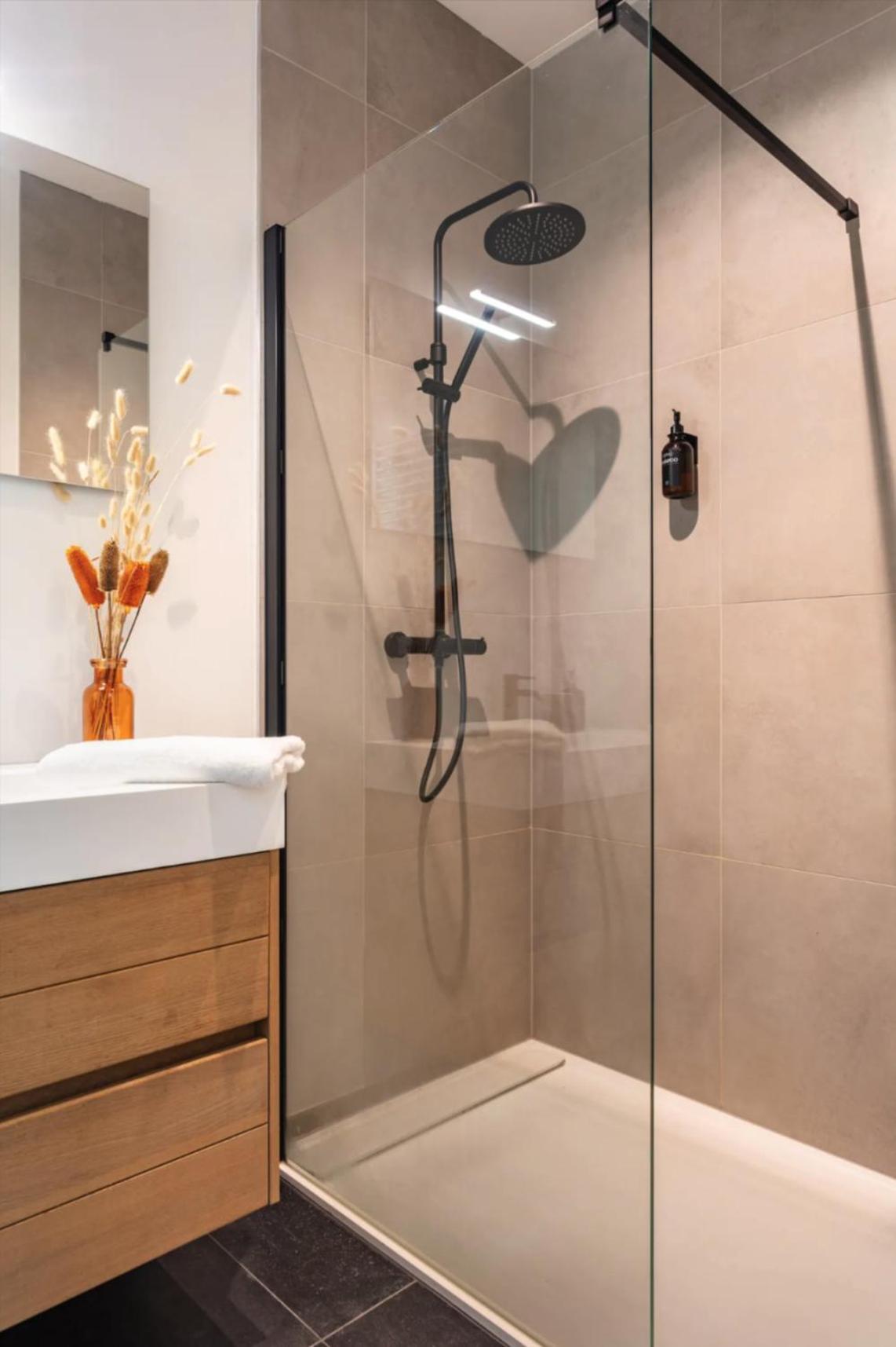 Sunny Haven Apartment Antwerpen Ngoại thất bức ảnh